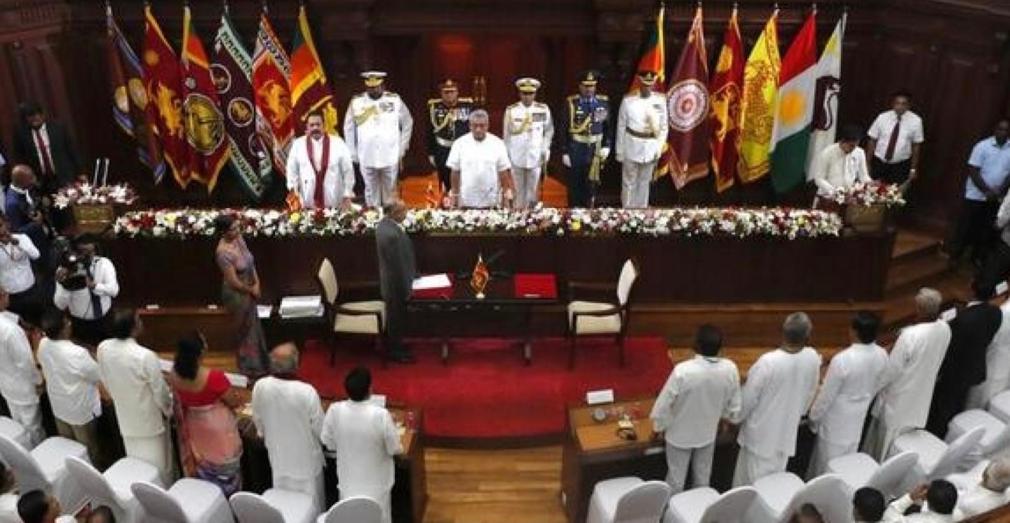 श्रीलंकामा संकट गहिरियो, २६ जना मन्त्रीले दिए राजीनमा