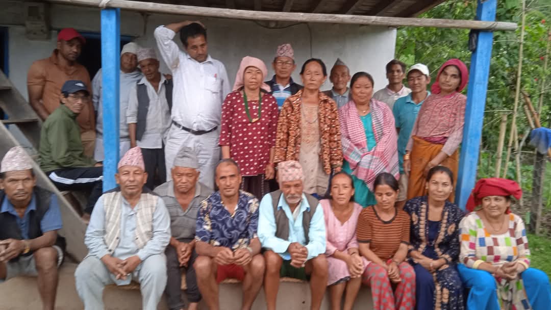 संखुवासभा जिल्ला खाँदबारी न.पा.-१० सिरिसे टोलमा नेकपा एमालेको कमिटी गठन