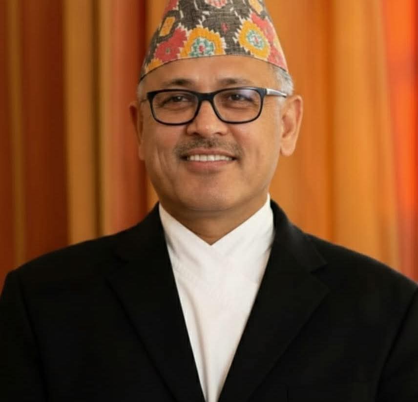 को हुन् संखुवासभाका उम्मेदवार डा. अर्जुन कार्की ? यस्तो छ उनको बहुआयामिक परिचय !