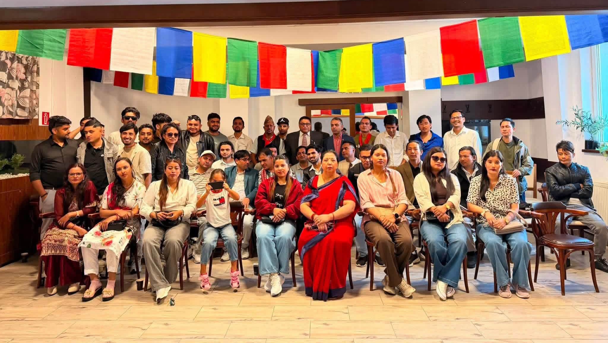 प्रवासी नेपाली मञ्च स्लोभाकियाको प्रथम अधिवेशन सम्पन्न,अध्यक्षमा गोकर्ण भट्ट