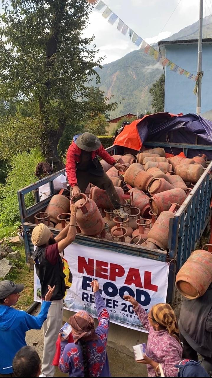 एनआरएनएको राहत अभियान २५   औँ  दिनसम्म पनि  निरन्तर